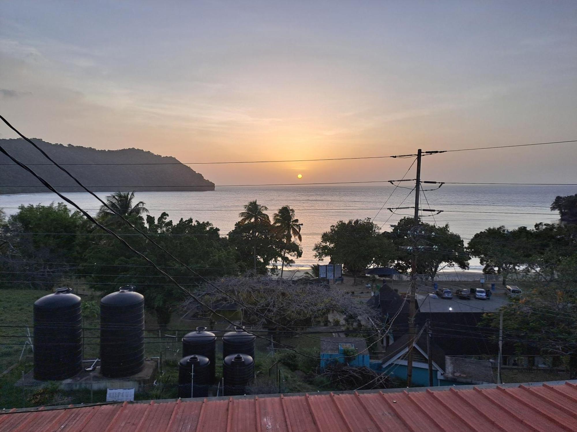 Las Cuevas Beach Lodge Exteriör bild